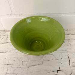 22558-1-kübel-hellgrün