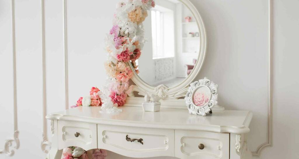 rosen deko vintage deko antik deko dekorierter spiegel