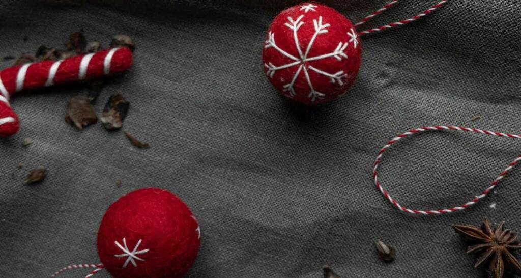 filzdeko weihnacht weihnachtsbaumschmuck aus filz skandinavische deko