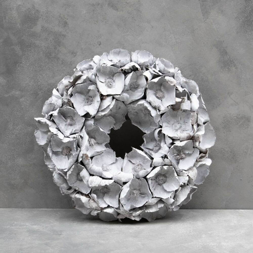 23520-1-kranz-aus-palmbechern-weiß-L-couronne.jpg