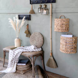 23484-2-garderobenbrett-mit-3-haken-chic-antique.jpg