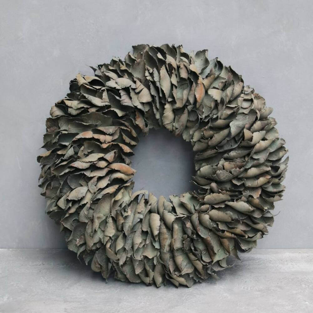 23523-1-kranz-aus-palmblättern-altgrün-XL-couronne.jpg
