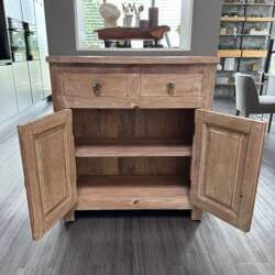 Den Eingangsbereich gestalten – 28 tolle Ideen für Garderobe und Haustür 41 23538-2-kommode.jpg