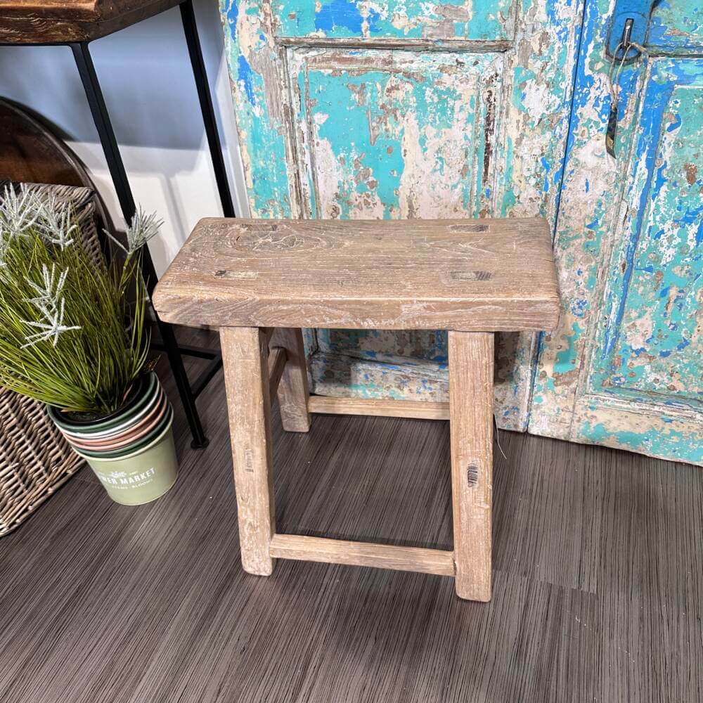 23540-2-vintage-hocker.jpg