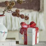 23719-1-jolly-geschenk-bloomingville.jpg