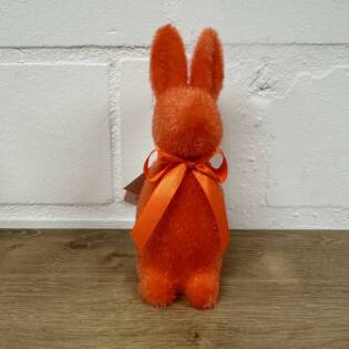 23779-006-hase-stuppsi-orange-vosteen.jpeg