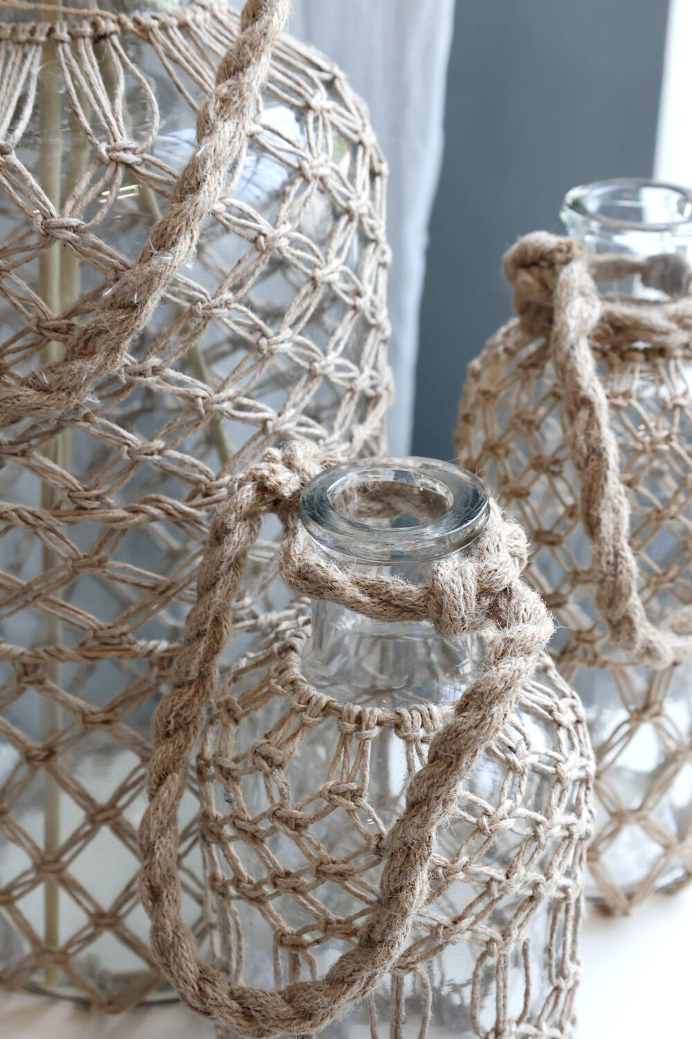 23795-2-flasche-mit-geflecht-und-henkel-chic-antique.jpg