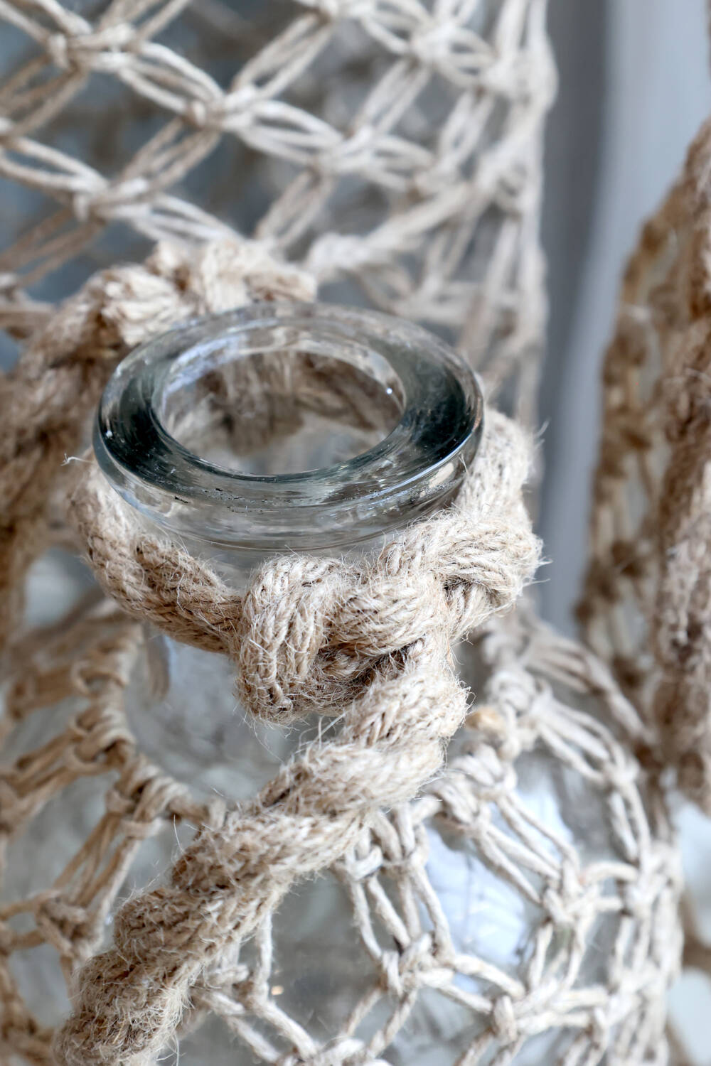23795-3-flasche-mit-geflecht-und-henkel-chic-antique.jpg