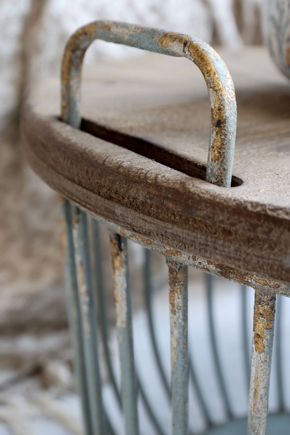 23833-3-sofatisch-mit-holzdeckel-opal-chic-antique.jpg