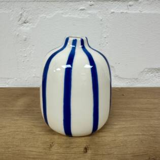 23858-002-keramik-vase-finley-blau-vosteen.jpg