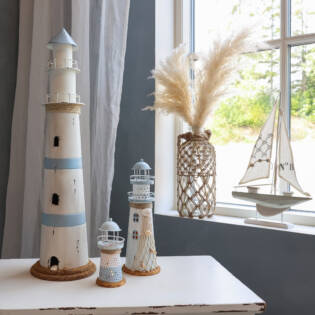23873-1-leuchtturm-mit-led-chic-antique.jpg