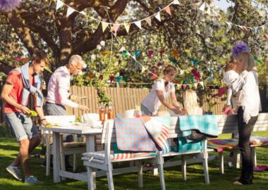 Startseite 60 Draußen feiern - 10 tolle Gartenparty Ideen