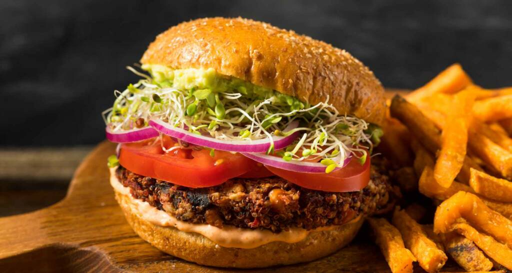 Grill Marinaden, Grill Rubs und mehr – 15 tolle Grillideen für euren Grillabend 37 Vegane Black Bean Burger Grillideen Vegetarisch Grillen und Vegan Grillen
