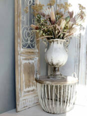 23908-2-fensterladen-mit-gitter-chic-antique.jpg